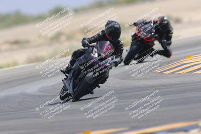 media/Sep-30-2023-SoCal Trackdays (Sat) [[636657bffb]]/Turn 15 (1120am)/